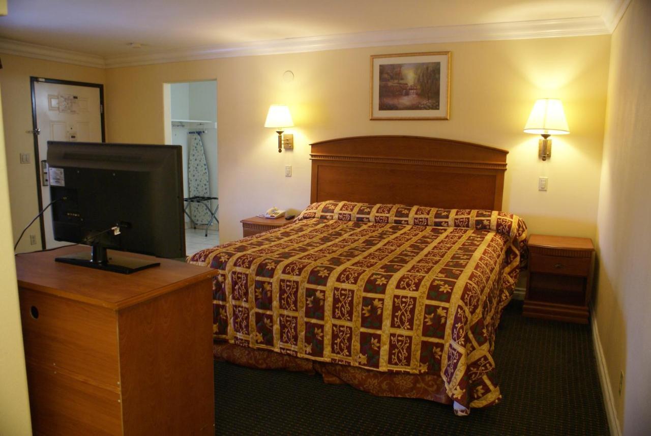Colony Inn Буена Парк Екстериор снимка