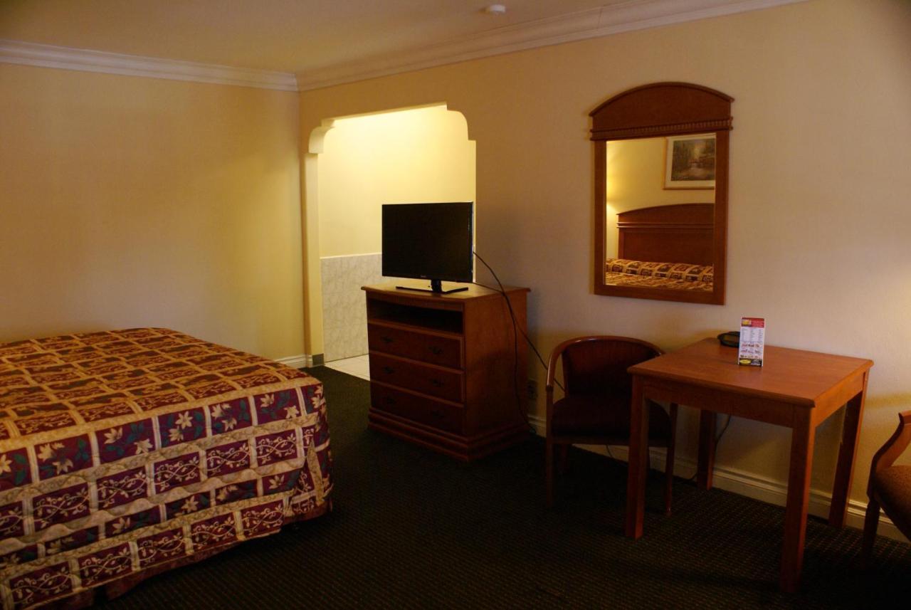 Colony Inn Буена Парк Екстериор снимка